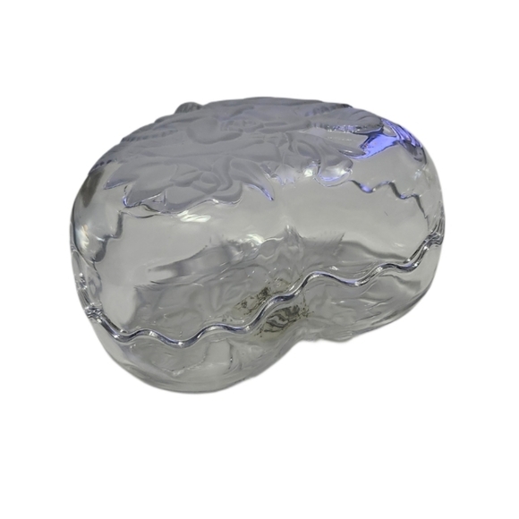 Studio Nova Winter Rose Etched Frosted Crystal Heart Trinket/Jewelry/ Candy Box - Picture 12 of 15